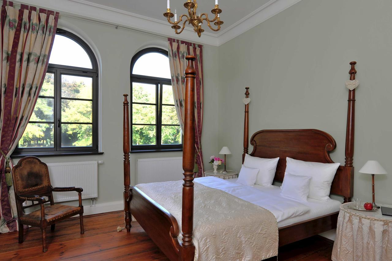 Schlosshotel Marihn מראה חיצוני תמונה