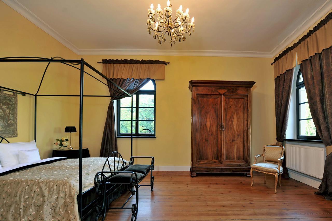 Schlosshotel Marihn מראה חיצוני תמונה